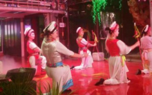 CCBD中擂團(tuán)隊(duì)在董事長(zhǎng)黃文海親自帶領(lǐng)下，走進(jìn)“云南大理白族”參觀考察市場(chǎng)調(diào)研